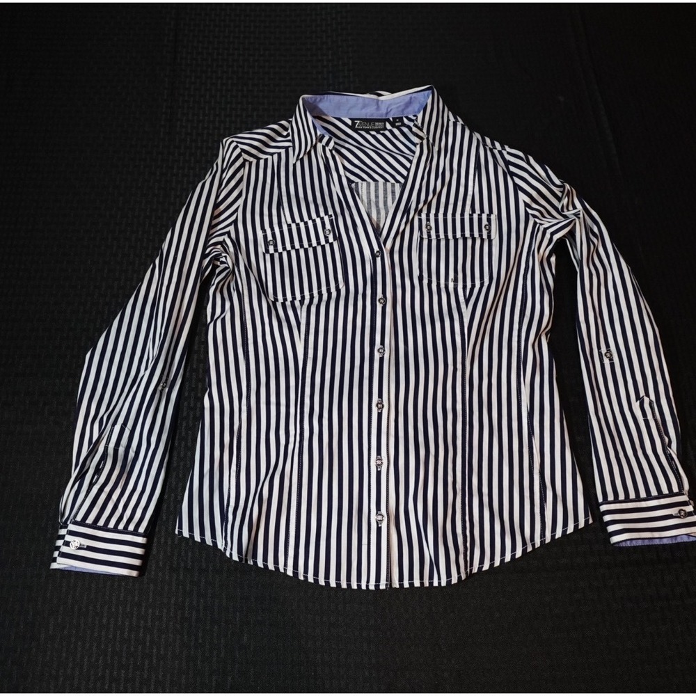 New York & Company 7th Avenue Navy White Striped Button Down Shirt Medium‎